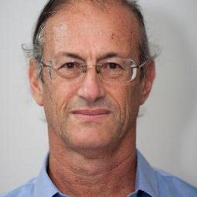 Dr. André Menache